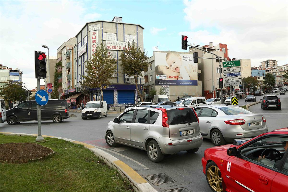 t c bagcilar belediyesi resmi mobil web sitesi istanbul trafigine kamera kontrol sistemli cozum