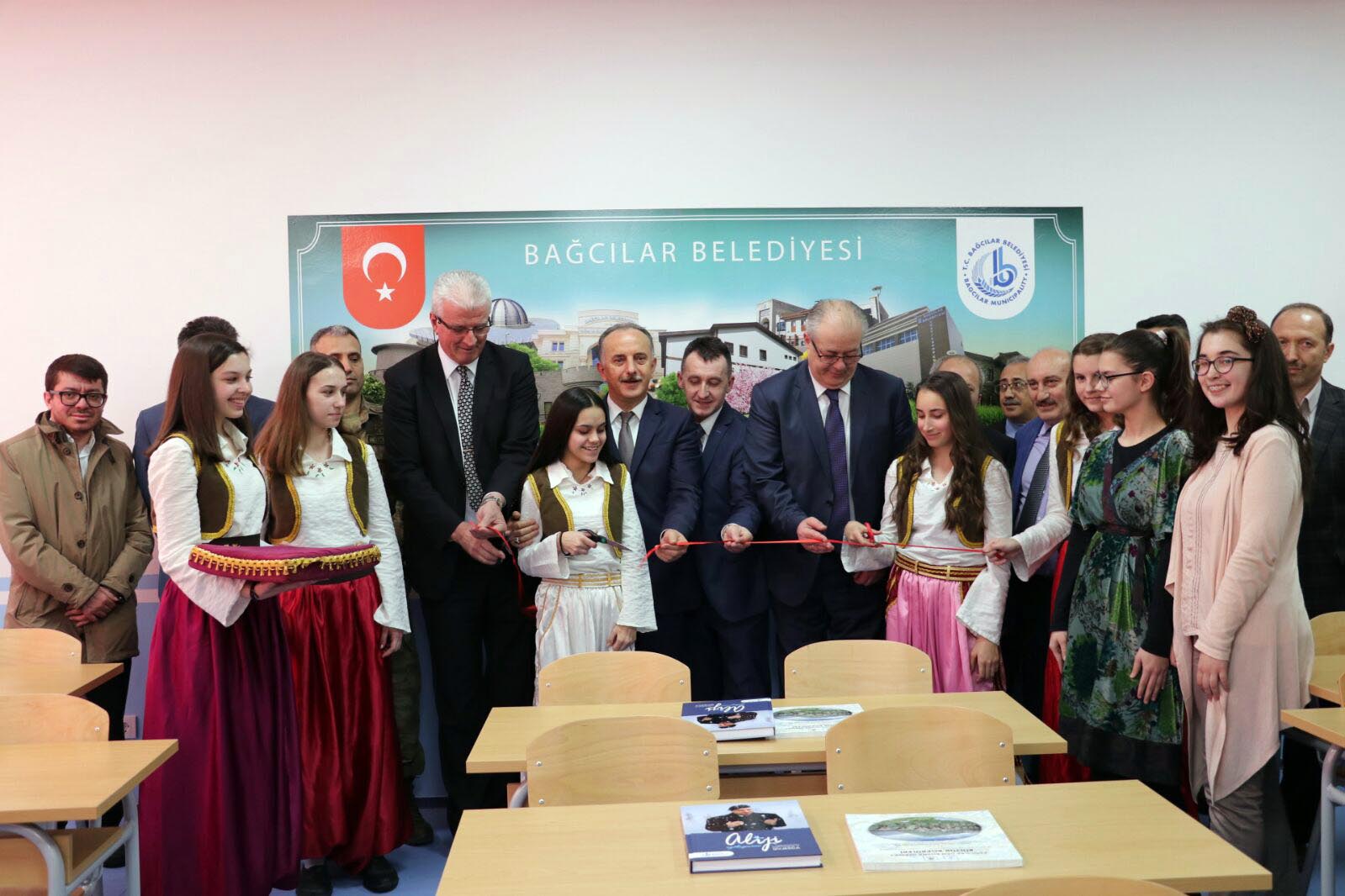 T C Bagcilar Belediyesi Resmi Mobil Web Sitesi Bagcilar Belediyesi Bosna Hersek Te Iki Turkce Sinifi Acti