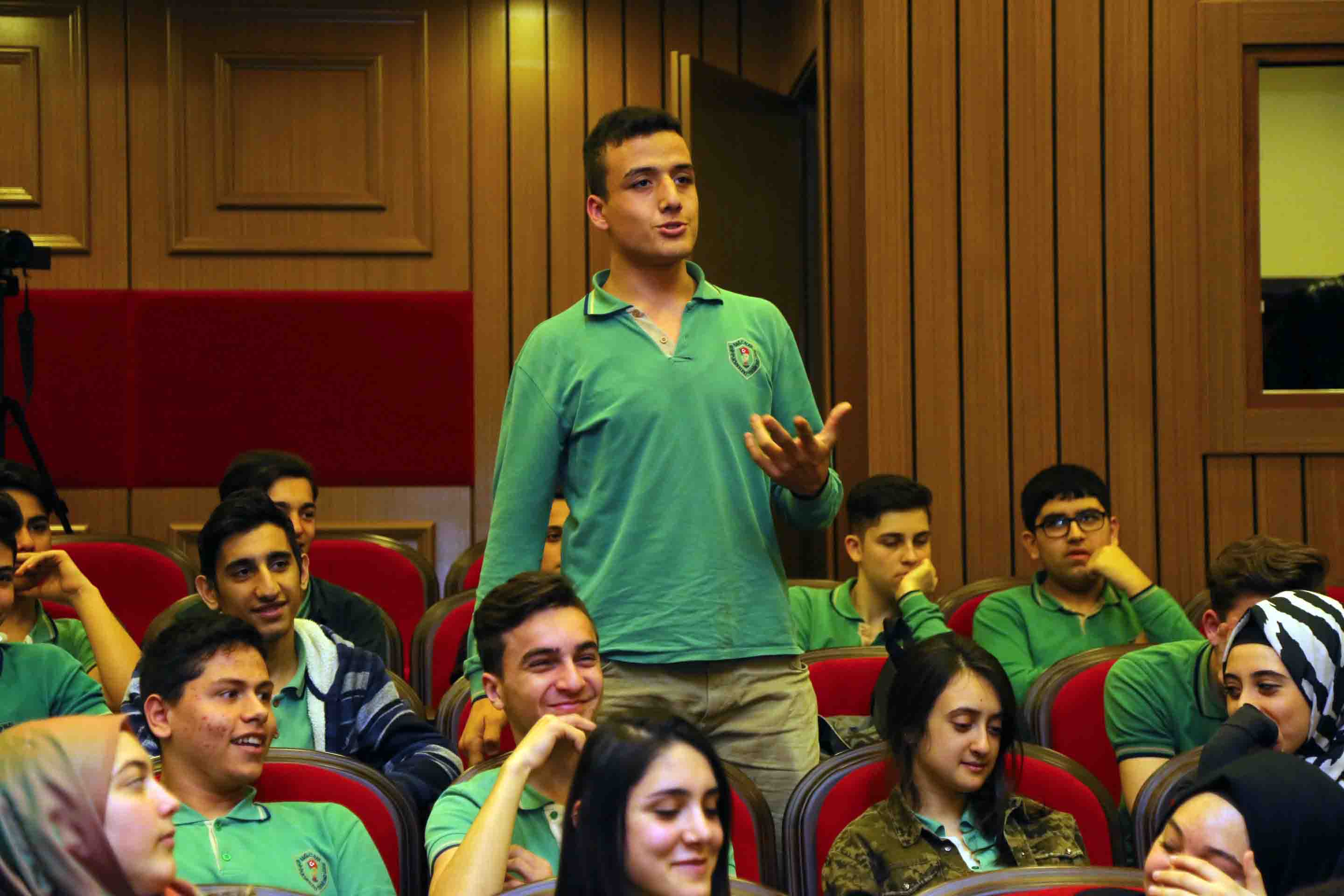 T C Bagcilar Belediyesi Resmi Mobil Web Sitesi Hikmet Karaman Cumhurbaskanimiz Turk Futbolunda Devrim Yapti