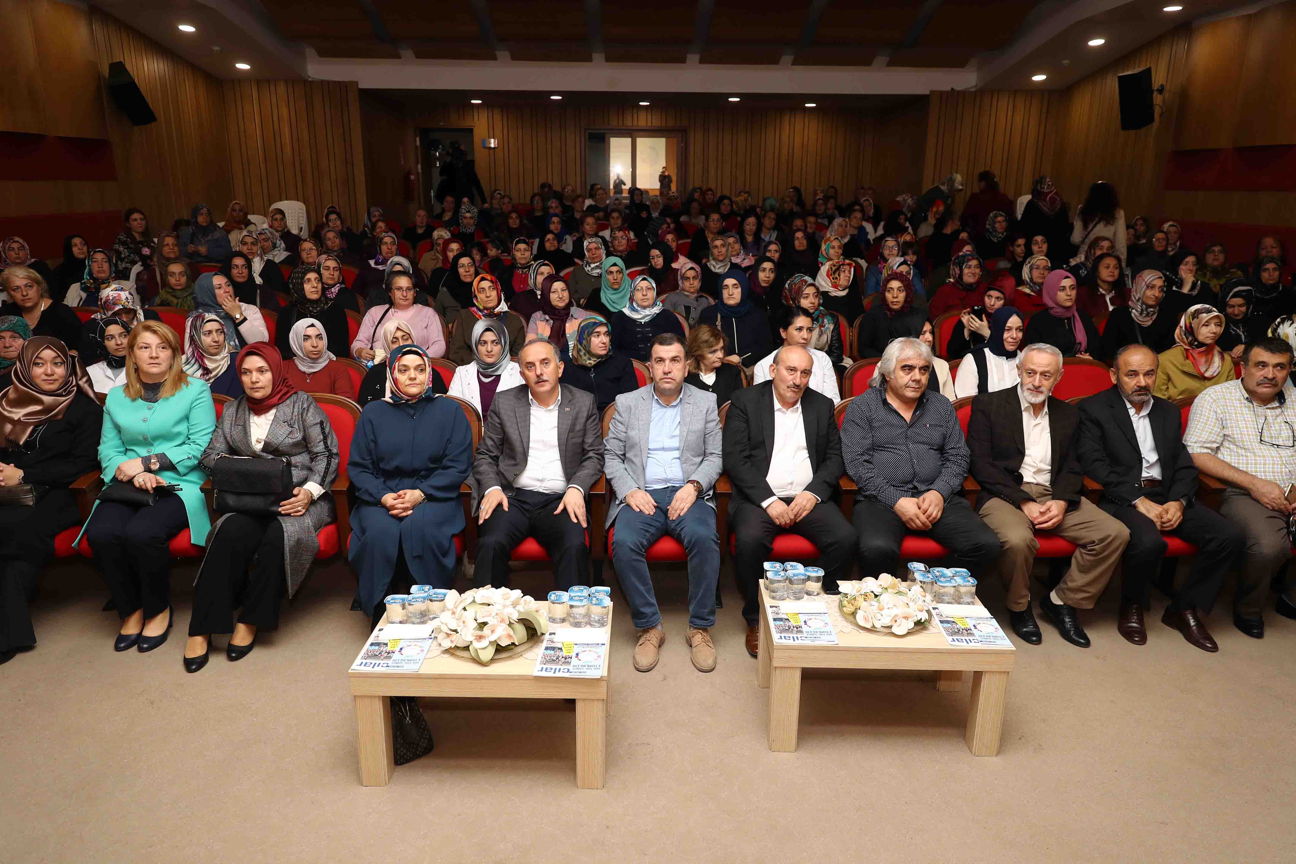t c bagcilar belediyesi resmi web sitesi bagcilar kadin ve aile kultur sanat merkezi ne buyuk ilgi 5 bin 609 kadin kayit yaptirdi