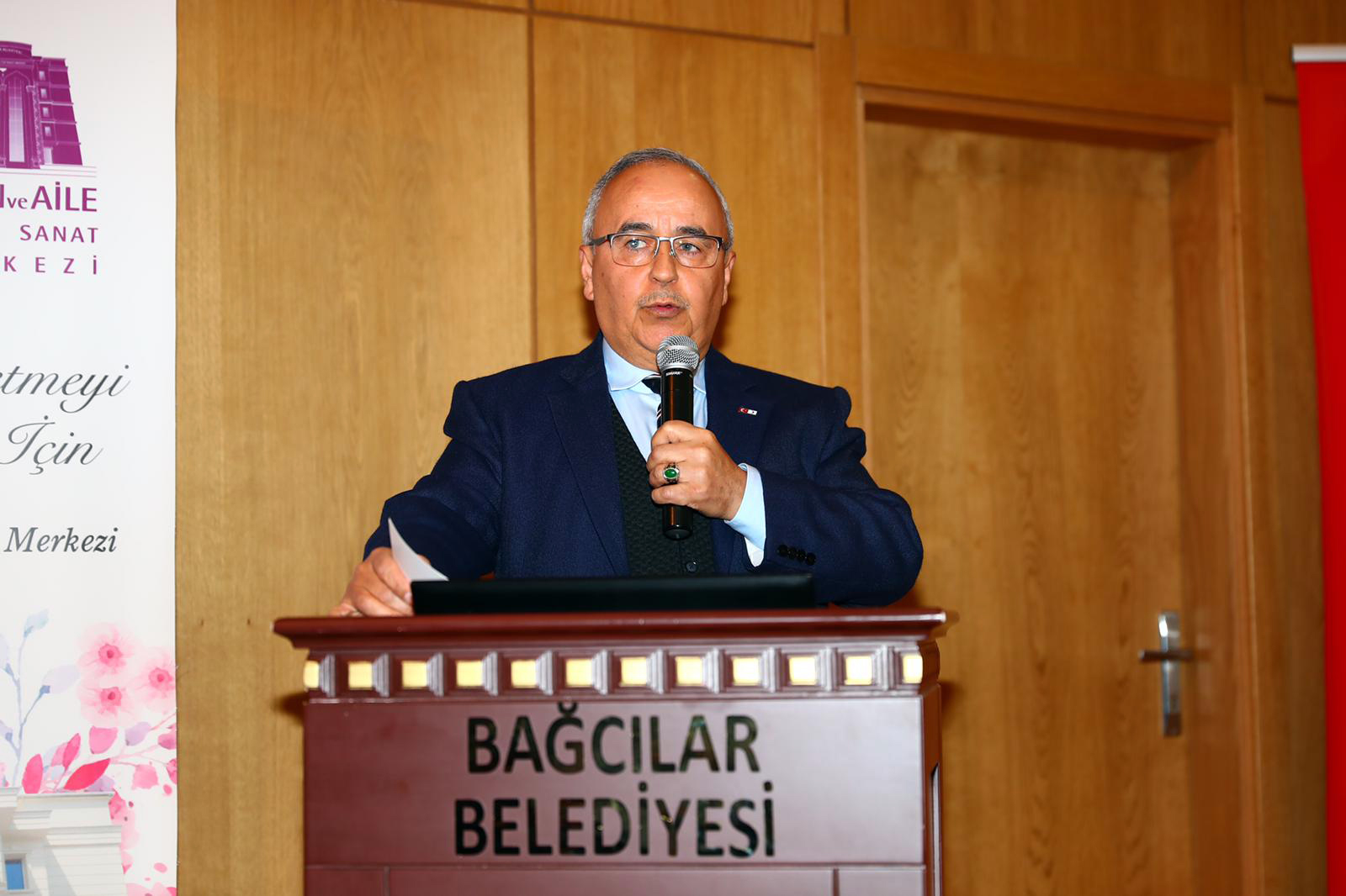T C Bagcilar Belediyesi Resmi Mobil Web Sitesi Kizilay Hakkindaki Iddialara En Net Yanit