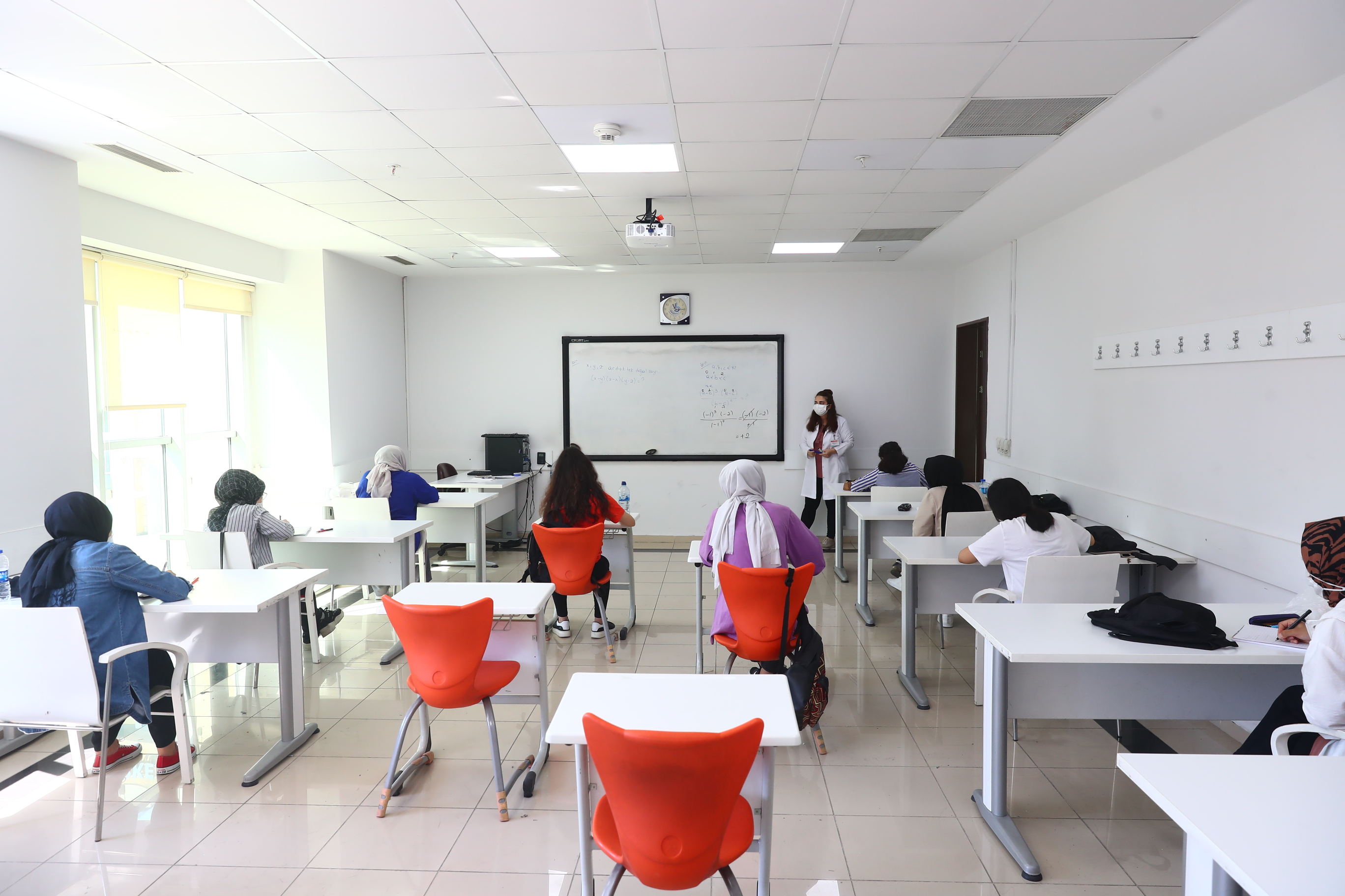 T C Bagcilar Belediyesi Resmi Mobil Web Sitesi Ucretsiz Universite Hazirlik Kursu