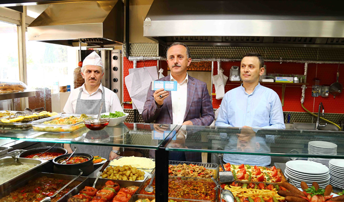 T C Bagcilar Belediyesi Resmi Web Sitesi 100 Bin Bagcilarli Iftar Sofrasinda Bulusacak