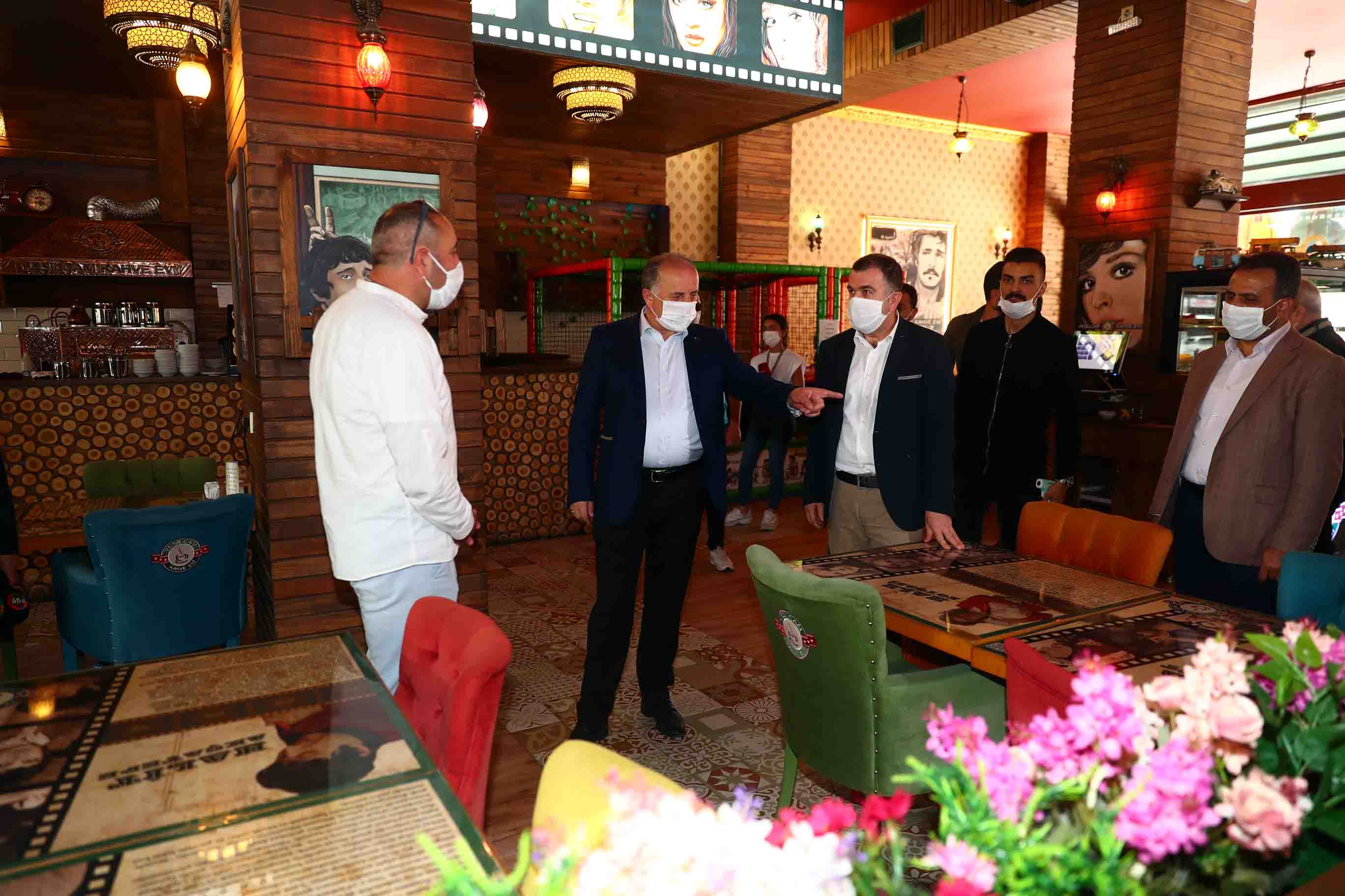 T C Bagcilar Belediyesi Resmi Web Sitesi Bagcilar Da Kafe Ve Restoranlar Denetlendi