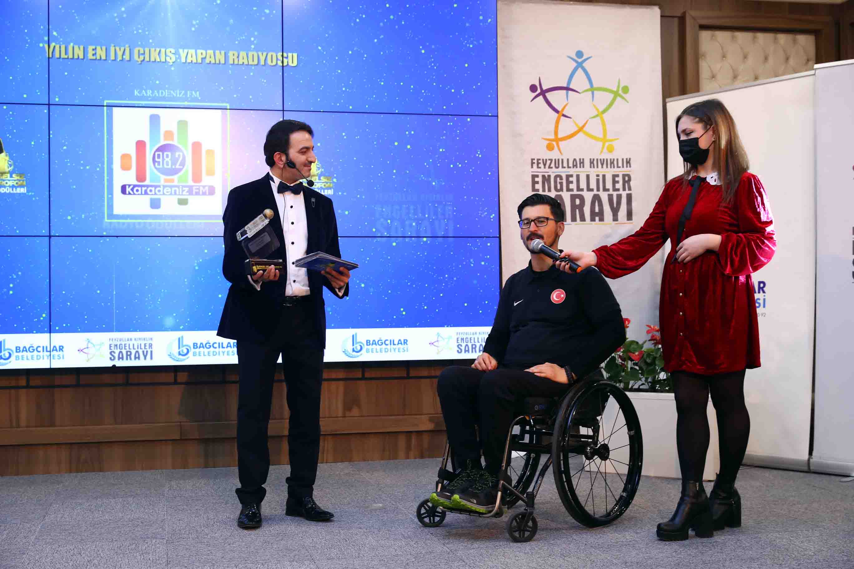 t c bagcilar belediyesi resmi web sitesi 3 engelsiz mikrofon radyo odulleri sahiplerini buldu